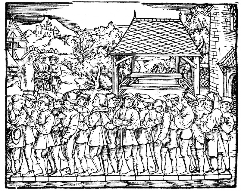 Estimarea lungimii unui picior.